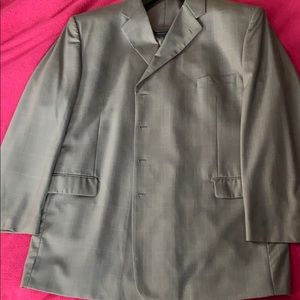 Big and tall men’s 2 piece suit. Olive in color